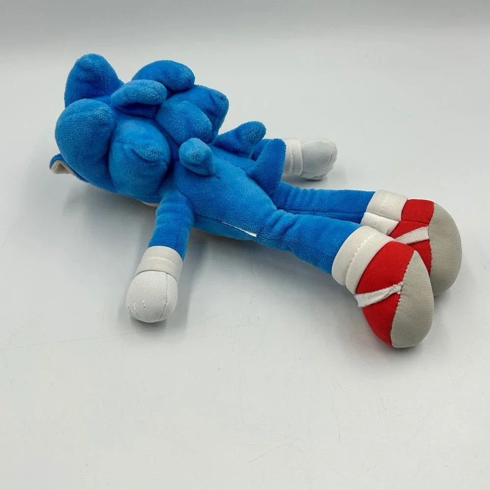 Sega Sonic the Hedgehog Plush Blue Small Movie Version EUC 10 T x 4 x 4 in